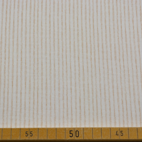 Musselin „Irene“ mit feinen Streifen in Beige | 100% Baumwolle – 130 cm breit, 130 g/m²