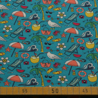 Baumwoll-Jersey mit sommerlichem Strandmotiv auf türkisfarbenem Hintergrund. Baumwoll-Jersey mit sommerlichem Strandmotiv auf türkisfarbenem Hintergrund.