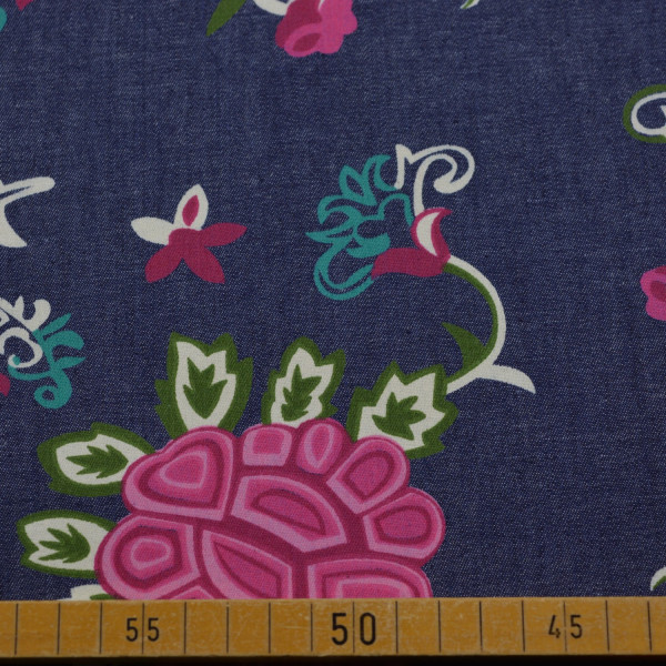 Leichter Jeansstoff mit floralem Muster | 100% Baumwolle – 150 cm breit