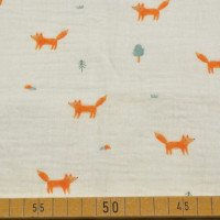 Musselin Stoff mit Füchsen, Bäumen und Sträuchern auf hellem Untergrund - 130 cm Breite, 130 g/m² Musselin Stoff mit Füchsen, Bäumen und Sträuchern auf hellem Untergrund - 130 cm Breite, 130 g/m²